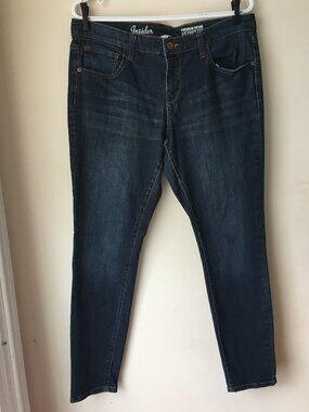 [Insider] Dark Wash Curvy Skinny Fit Jeans | 31P | Good